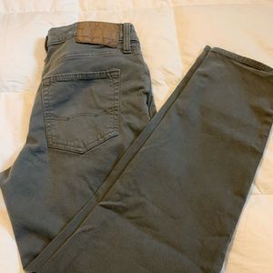 Men’s/Boys American Eagle gray pants